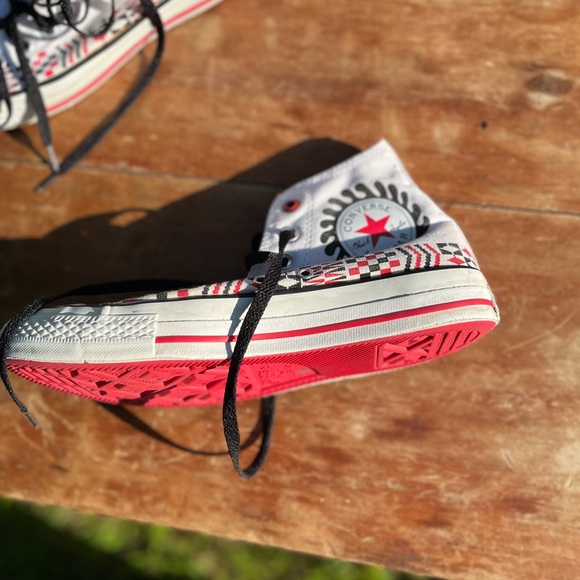 All Star Converse - Picture 4 of 5